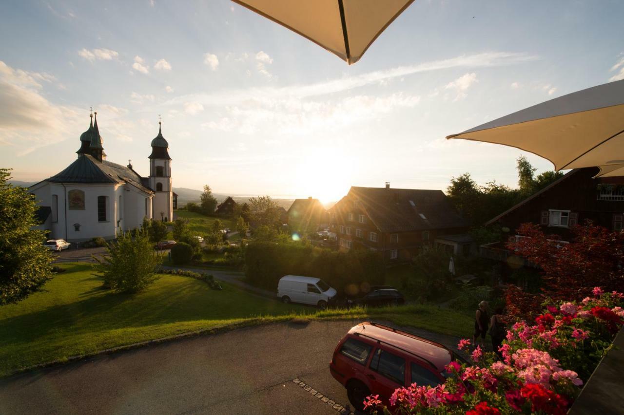 Gasthof Kreuz Bildstein Zewnętrze zdjęcie